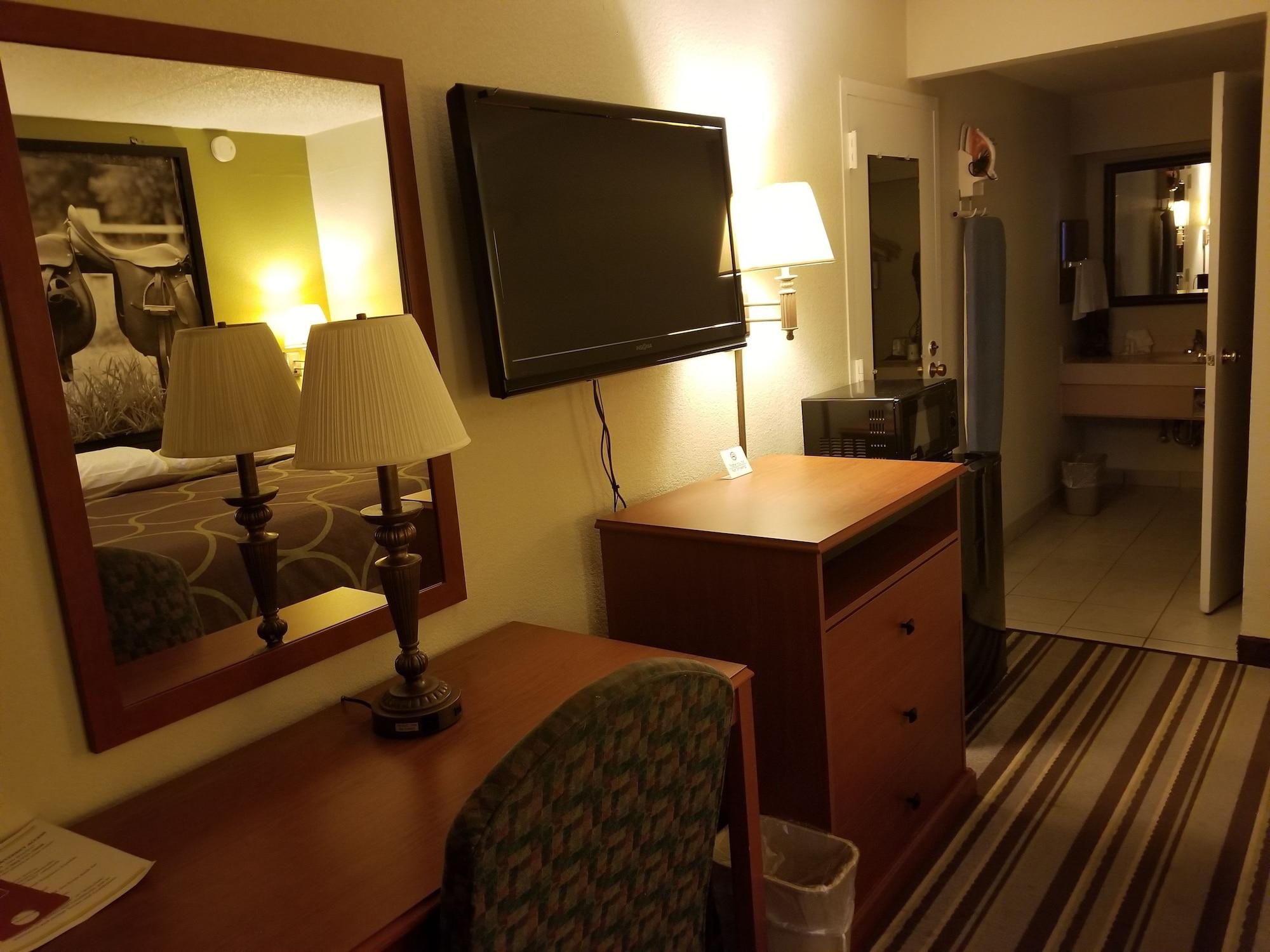 Super 8 By Wyndham Longview/North Motel Ngoại thất bức ảnh