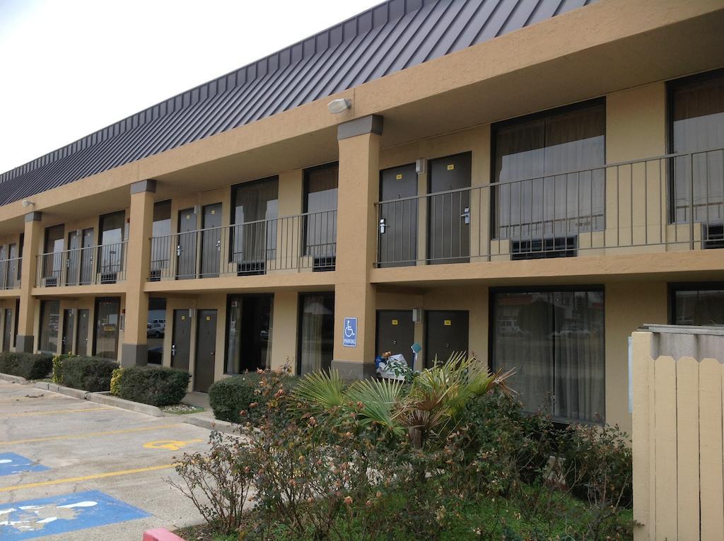 Super 8 By Wyndham Longview/North Motel Ngoại thất bức ảnh