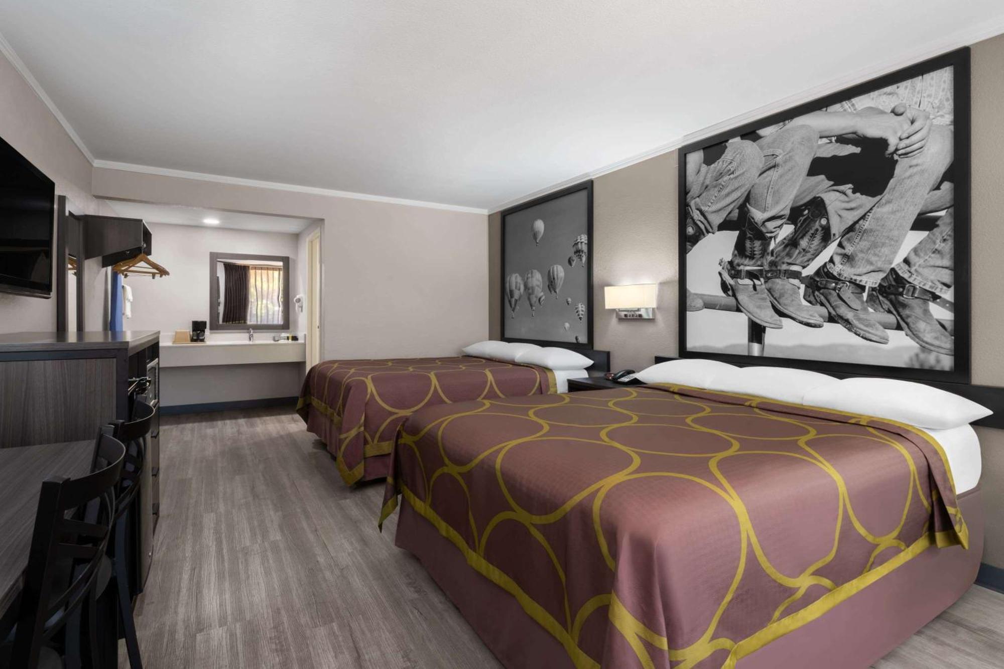 Super 8 By Wyndham Longview/North Motel Ngoại thất bức ảnh